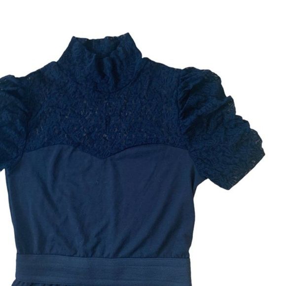 Black Fitted Seductions Dress Size Small - Picture 3 of 8